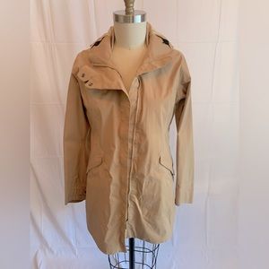 Patagonia long Tan rain jacket medium waterproof